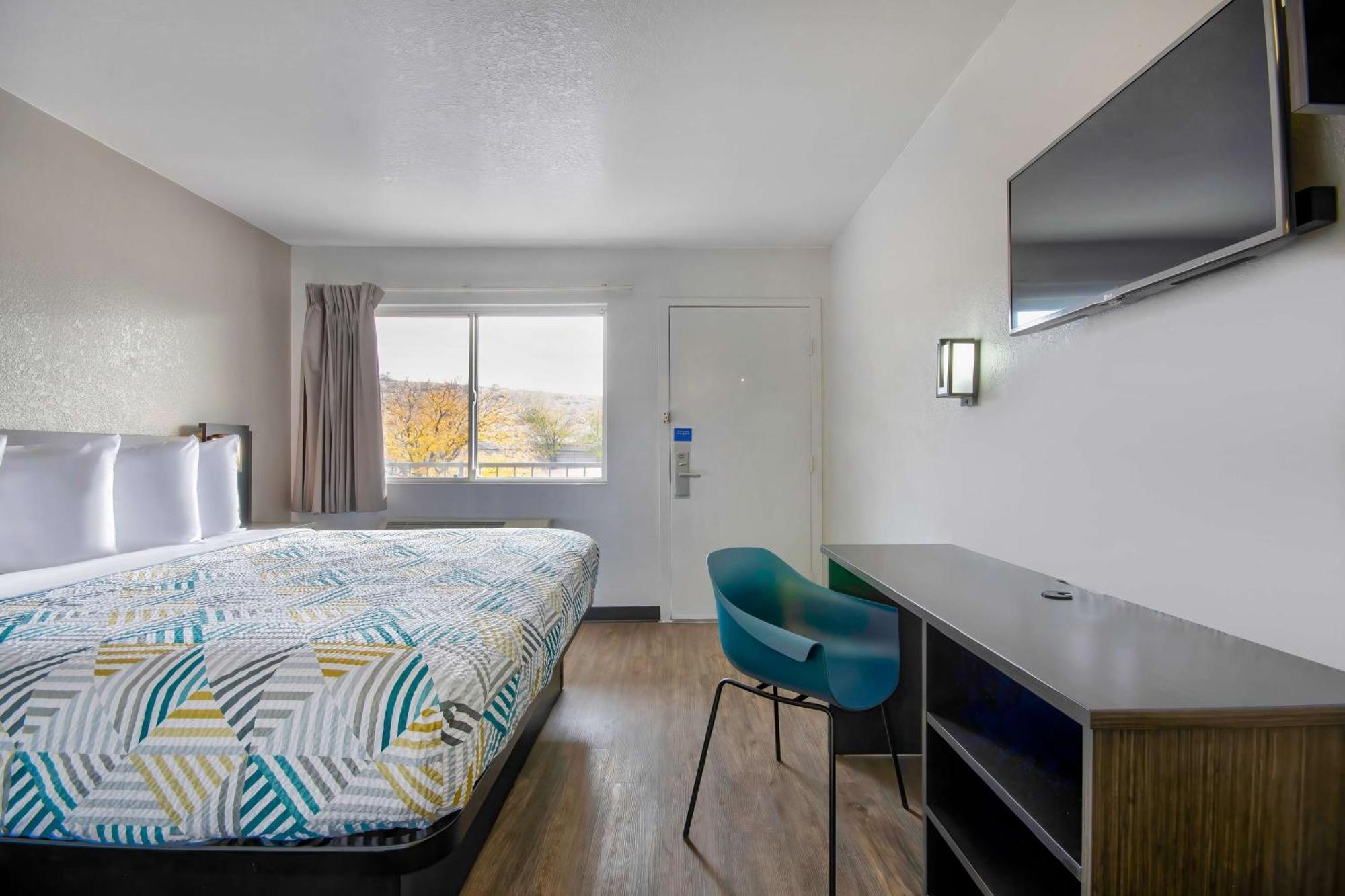 6 Nm Midtown Hotel Albuquerque